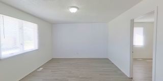 ** $150 OFF for JUNE MOVE INS!!!*** 222 E 14th St N Gallery 4