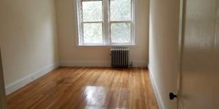 Excellent 4 Bedroom- No Broker Fee Gallery 7