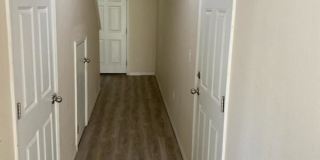 7505 39th Place N. Gallery 1