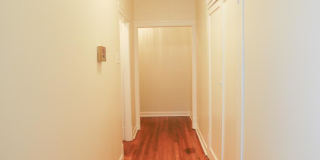 5547 North Magnolia Ave. Gallery 8