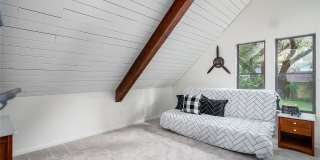 8303 N River Oaks Ct Gallery 24