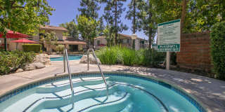 Country Woods Apartment Homes Gallery 9