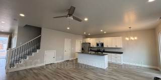 1085 S 4380 W Gallery 1