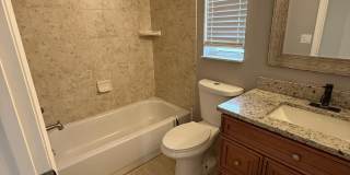 249 NE Glentry Avenue Gallery 4