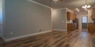Spacious 3 BR/2 BA in Pea Ridge Gallery 9