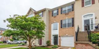 938 HERONS RUN Lane Gallery 1