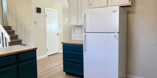 Sprawling Four Bedroom Home Gallery 11