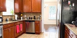 Beautiful Home in Yowell Ranch Gallery 25
