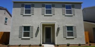 Move-In Ready New Construction – 4 Bed, 2.5 Bath, Solar-Powered, Pet-Friendly Gallery 1