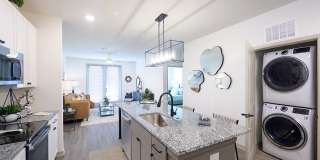 The Tomlin Gallery 5