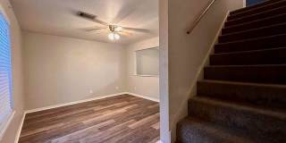 527 N Village Creek Parkway Gallery 3