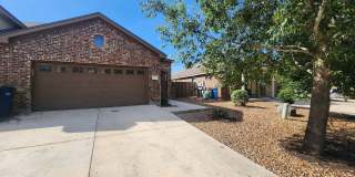 Wood Like Tile Flooring & Vinyl Plank - No Carpet / 1 Story Unit/ Fenced in Yard / Interior Washer Dryer Connections / CISD Gallery 3