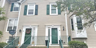 Charming 2-Bed, 2.5-Bath Rental in Blackberry Countryside – 2411 Courtyard Cir, Unit 4 Gallery 1
