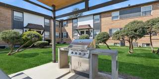 ReNew on Blues Apartments & Townhomes Gallery 26