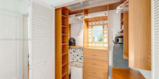 1419 NE 4th Ct Gallery 23