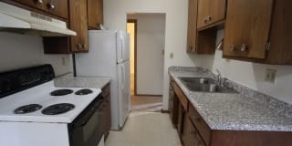 Priscilla Standish Apartments Gallery 20