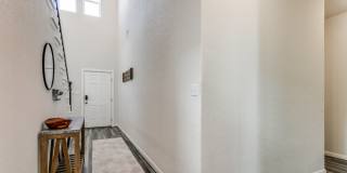 Beautiful Modern 2 story home! Gallery 4