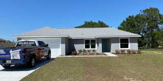 Desirable SW Ocala Neighborhood 3/2/2 **WON"T LAST** Gallery 1