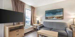 San Diego - Carlsbad Village by the Sea Gallery 6