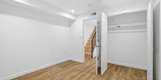 2162 E YORK Street Gallery 13