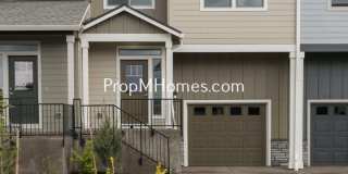 Stunning Craftsmanship In this Three Bedroom Townhome In Damascus! Gallery 1