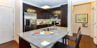 Vanguard Crossing Gallery 23