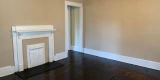 Beautiful Two Bedroom Home in Enderly Park! Gallery 7