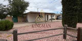3 Bed, 2 Bath Home with RV Gate, Circle Drive, Screened Porch & Storage Shed Gallery 1