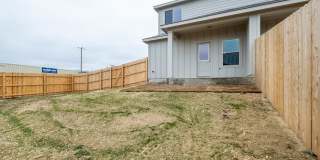 Recently Built 3 Bedroom, 2 Bath Duplex in Georgetown Gallery 11