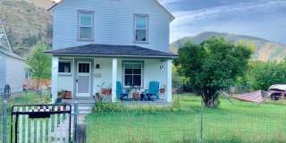 Three Bedroom House in the Lower Rattlesnake Gallery 1
