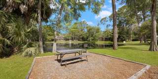 Pelican Pointe Apartments Gallery 9