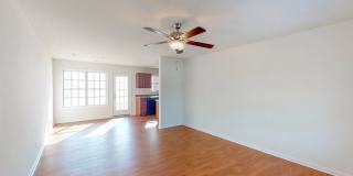 802 S. Old Sevierville Pike - 1 Gallery 4