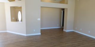 GORGEOUS SINGLE STORY WITH MANY UPGRADES*3 BEDROOMS*SPARKLING POOL AND SPA! Gallery 26