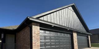 11516 University Ave Gallery 1