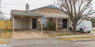 2 Bed | 1.5 Bath East Tulsa with Spacious Back yard! Gallery 4