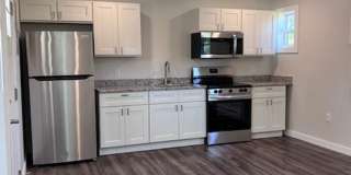FREE 1 MONTH RENT!! Beautifully remodeled and completed 1 bedroom Gallery 1