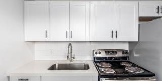 $0 First month rent - Near Grand Canyon University! Gallery 3
