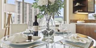 Watermark Waikiki Unit 901 w/ Panoramic Oceanviews Gallery 4