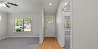 409 West Peck Street Gallery 4