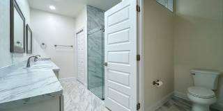 *Newly Built* 4-Bedroom 2.5 Bath Home Gallery 20