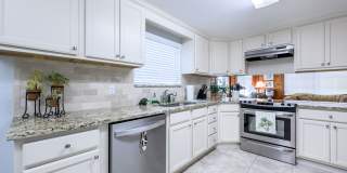 SEASONAL / SHORT-TERM RENTAL – Charming Downtown Punta Gorda Retreat Gallery 17