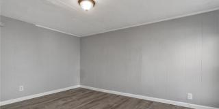 423 N Bellevue Street Gallery 21