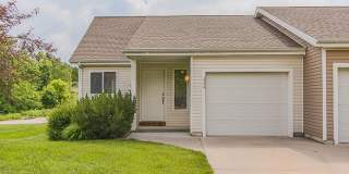 Balcony  Walkout Basement! Gallery 1