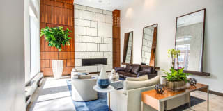 Elevate Lincoln Park Apartments Gallery 8