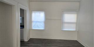 551 W 10th Street Gallery 1