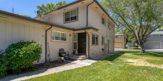 Charming 2 bedroom unit in Sparks Gallery 3