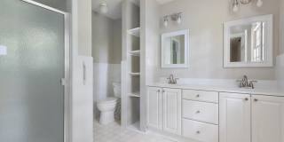 Room in 5 Bedroom House at 4600 Joyner Pl Gallery 4
