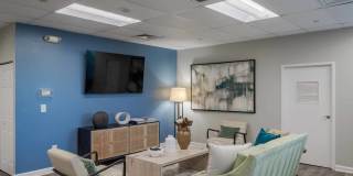 Lake Arbor Towers Gallery 15