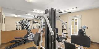 Silver Cliffs Apartments Gallery 15