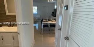 1400 NE 54th St Gallery 15